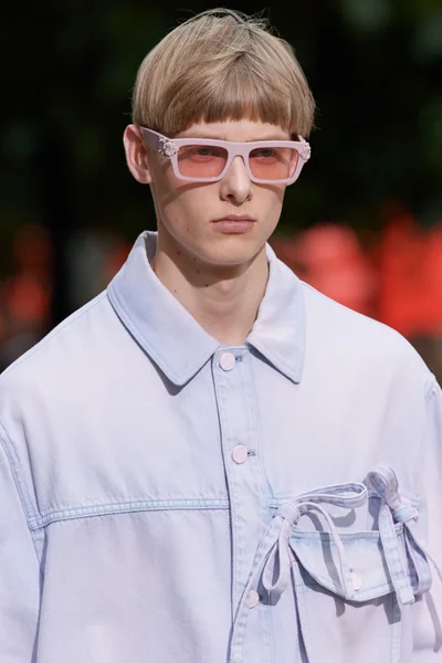 Look 56